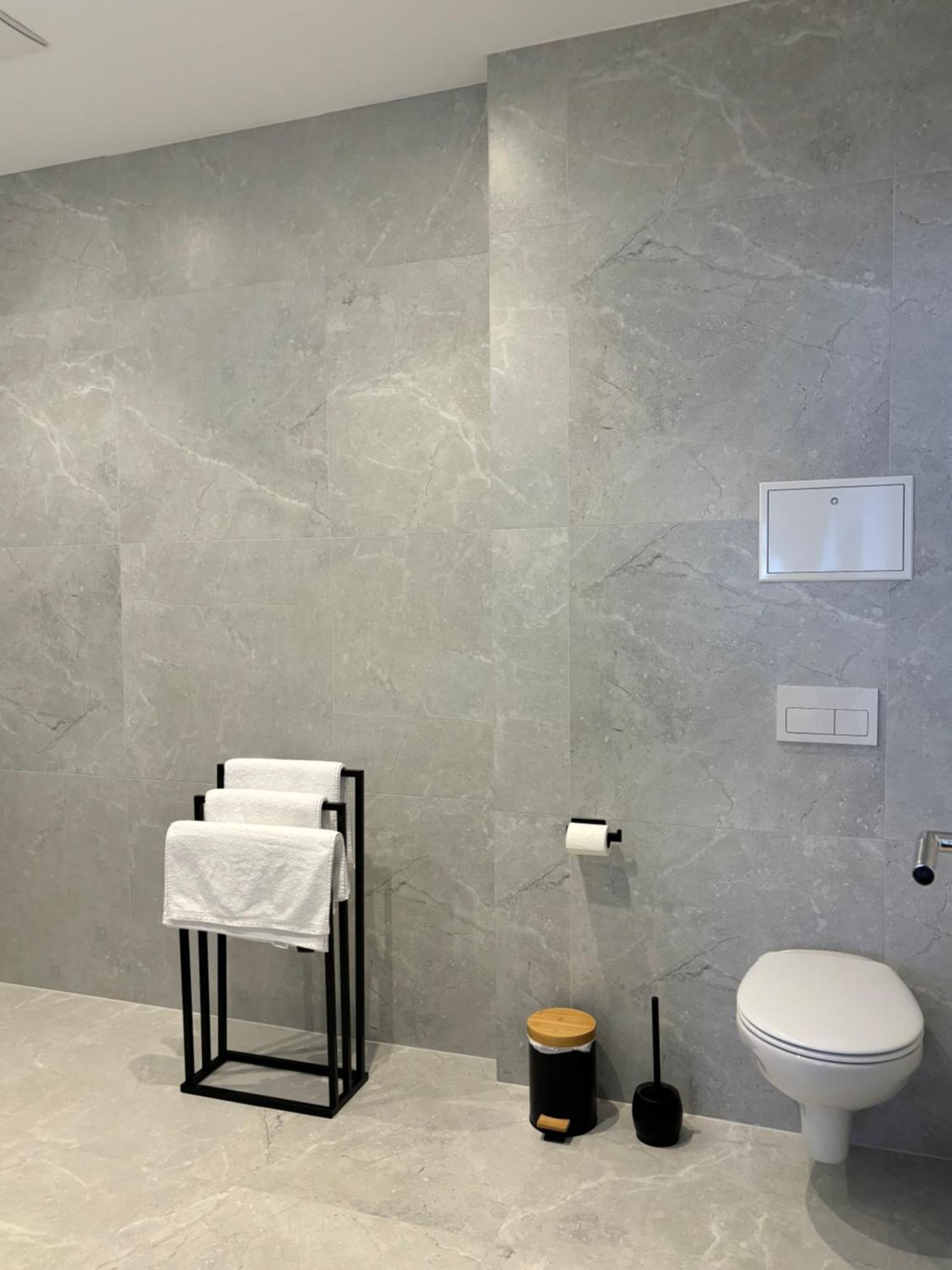 Luxus Apartment Mit Whirlpool In คีล ภายนอก รูปภาพ
